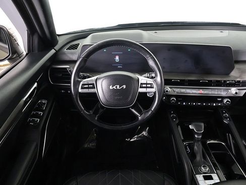 Used 2024 Kia Telluride EX X-Line image 37