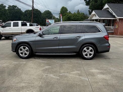 Used 2017 Mercedes-Benz GLS 450 4MATIC image 4