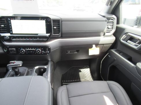 New 2026 Chevrolet Silverado 1500 LTZ w/ LTZ Convenience Package II AWD/4WD image 14