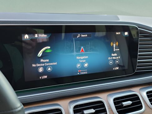 Used 2022 Mercedes-Benz GLE 350 w/ Premium Package image 23