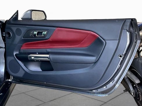 Used 2025 Ford Mustang GT Premium RWD image 20