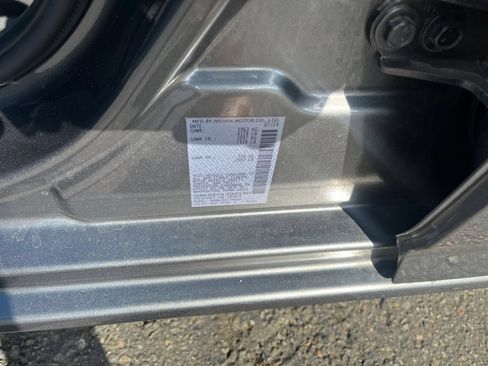 Used 2025 Nissan Altima 2.5 SV FWD image 29