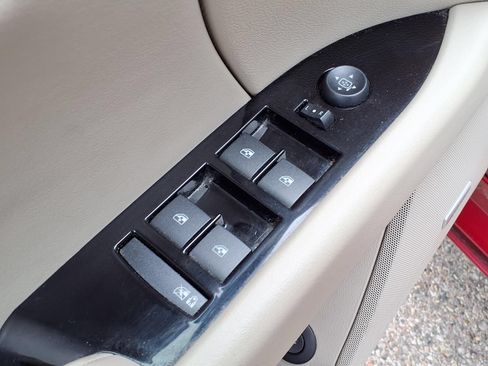 Used 2013 Cadillac XTS Premium FWD image 14