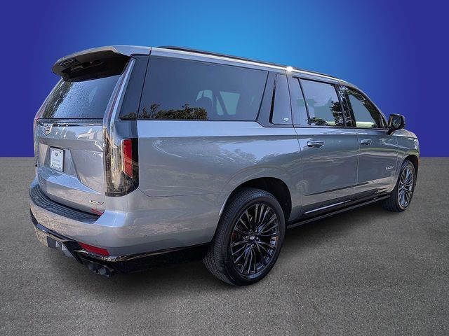 Certified 2024 Cadillac Escalade ESV V AWD/4WD image 5