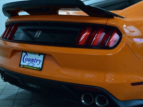 Used 2020 Ford Mustang Shelby GT350 w/ Technology Package RWD image 22