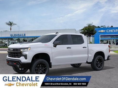New 2026 Chevrolet Silverado 1500 LT Trail Boss w/ Convenience Package II AWD/4WD image 2