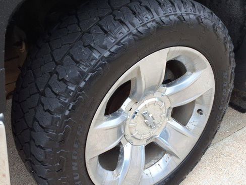 Used 2014 Chevrolet Silverado 1500 LTZ w/ LTZ Plus Package AWD/4WD image 19