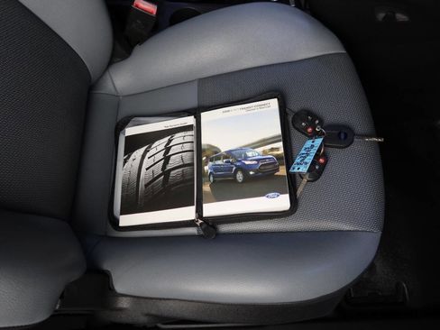 Used 2018 Ford Transit Connect XL image 31