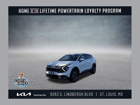 Used 2024 Kia Sportage LX image 1