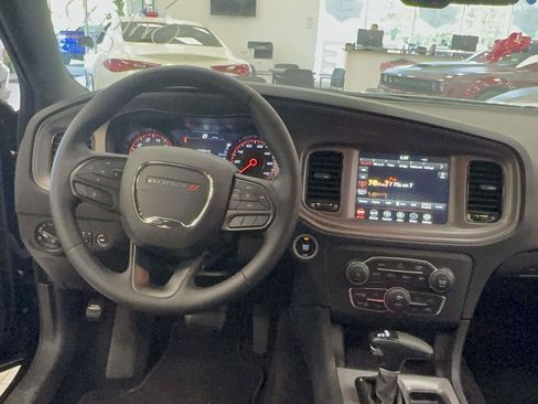 Used 2023 Dodge Charger SXT w/ Blacktop Package AWD/4WD image 21