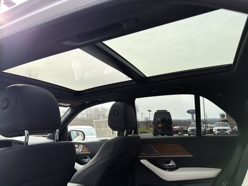 Certified 2025 Mercedes-Benz GLE 450e 4MATIC image 27