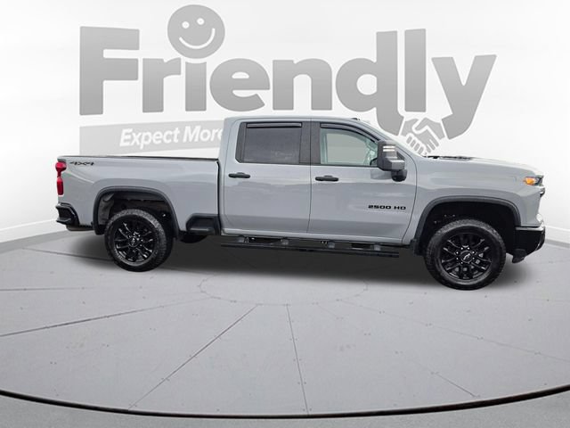Used 2025 Chevrolet Silverado 2500 Custom w/ Custom Convenience Package AWD/4WD image 4