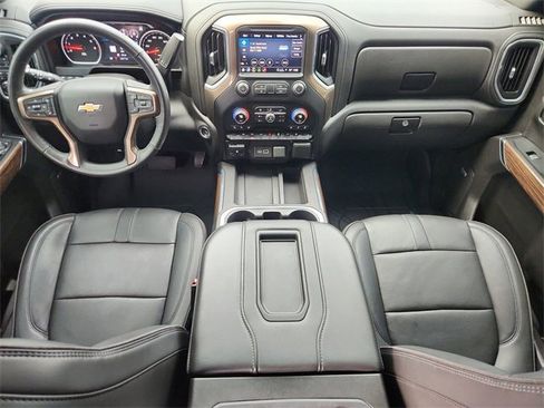 Used 2021 Chevrolet Silverado 1500 High Country w/ Technology Package image 21