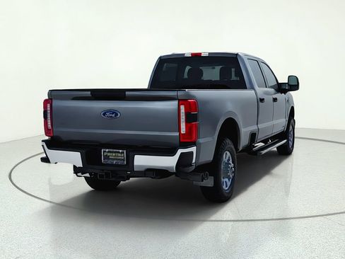 Used 2024 Ford F350 XLT w/ 360-Degree Camera Package AWD/4WD image 7