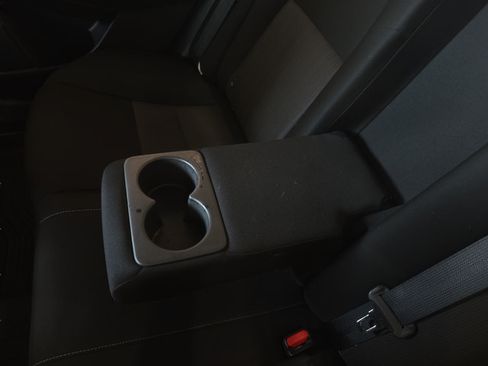 Used 2022 Nissan Sentra SV FWD image 24