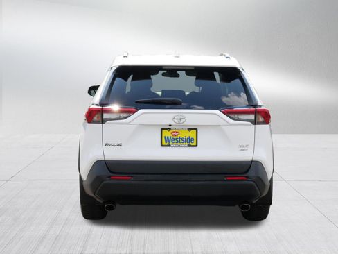 Used 2022 Toyota RAV4 XLE w/ Convenience Package AWD/4WD image 6