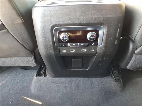 Certified 2023 Chevrolet Suburban High Country w/ Advanced Technology Package image 30