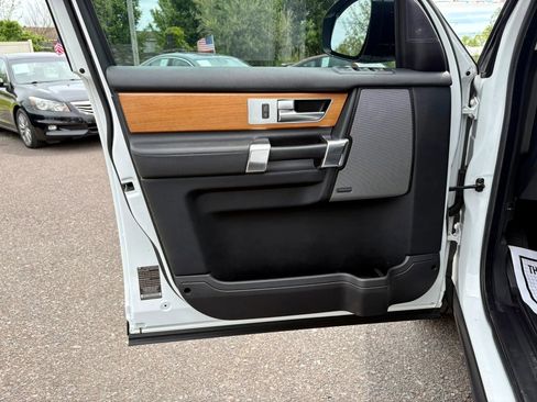 Used 2014 Land Rover LR4 HSE AWD/4WD image 11