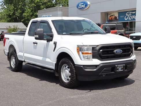 Used 2022 Ford F150 XL w/ Equipment Group 101A High AWD/4WD image 2
