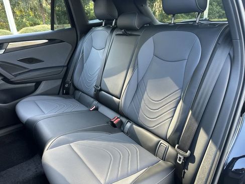 New 2026 Volkswagen Tiguan SE R-Line image 23