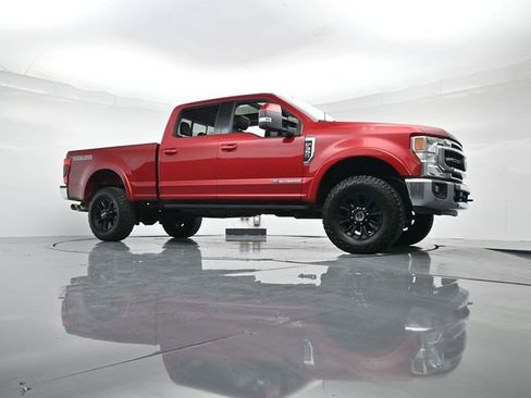 Used 2021 Ford F350 Lariat w/ Tremor Off-Road Package image 32
