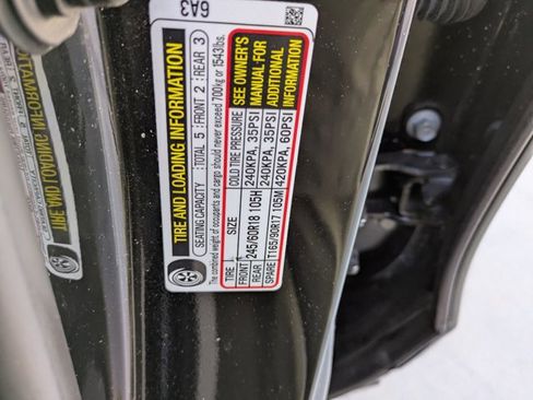 Used 2023 Honda Ridgeline Sport image 14