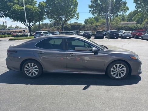 Used 2023 Toyota Camry LE image 2