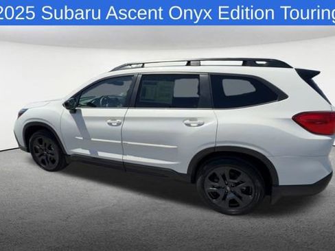 Certified 2025 Subaru Ascent Bronze Edition w/ Onyx Package AWD/4WD image 7