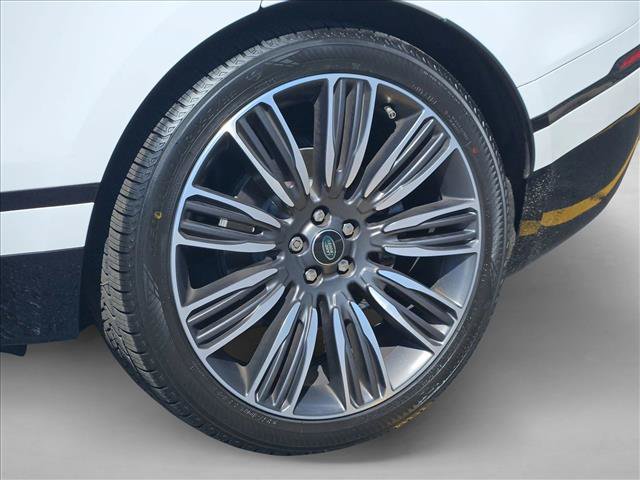Used 2023 Land Rover Range Rover Velar HST AWD/4WD image 30