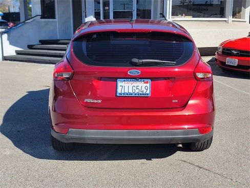 Used 2015 Ford Focus SE w/ Equipment Group 201A image 5