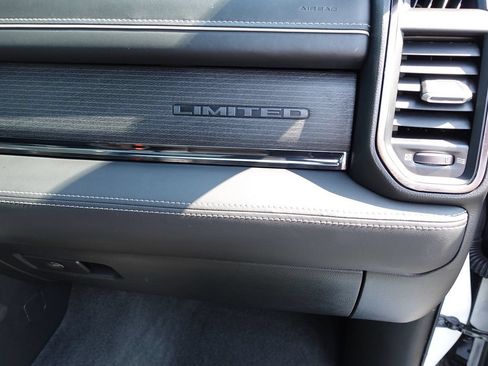 Used 2022 RAM 1500 Limited AWD/4WD image 45