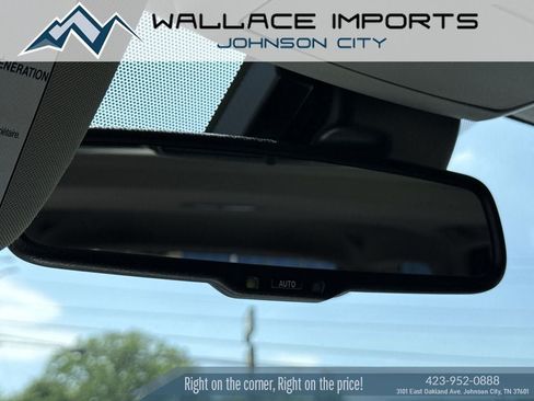 Used 2020 Toyota 4Runner SR5 Premium w/ Moonroof Package AWD/4WD image 19