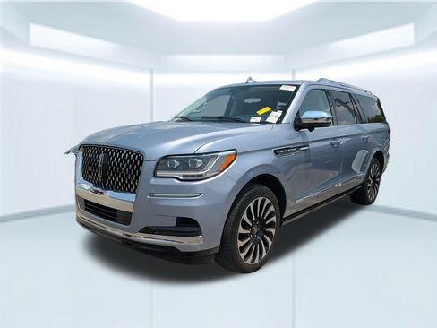 Used 2023 Lincoln Navigator L Black Label AWD/4WD image 1