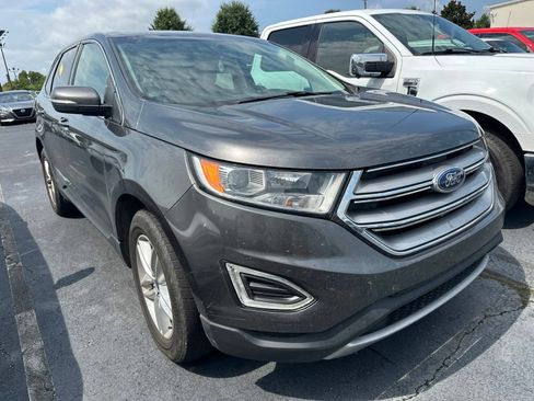 Used 2016 Ford Edge SEL w/ Equipment Group 201A AWD/4WD image 3