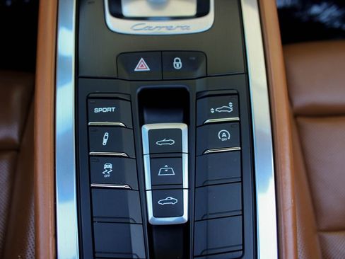 Used 2013 Porsche 911 Carrera S image 32