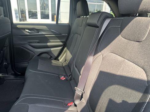 New 2026 Jeep Grand Cherokee Laredo X AWD/4WD image 19