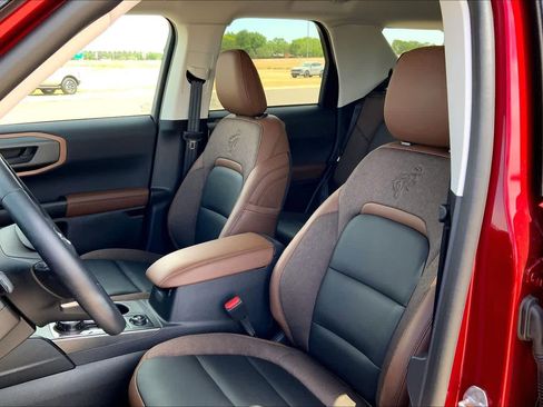 New 2025 Ford Bronco Sport Outer Banks w/ Outer Banks Tech Package+ AWD/4WD image 8