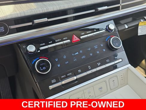 Used 2025 Hyundai Santa Fe Calligraphy AWD/4WD image 23