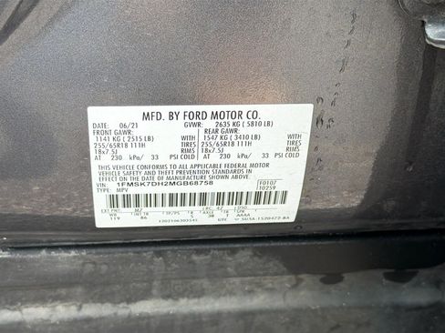 Used 2021 Ford Explorer XLT RWD image 41