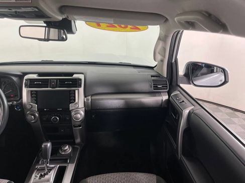 Used 2021 Toyota 4Runner SR5 AWD/4WD image 19