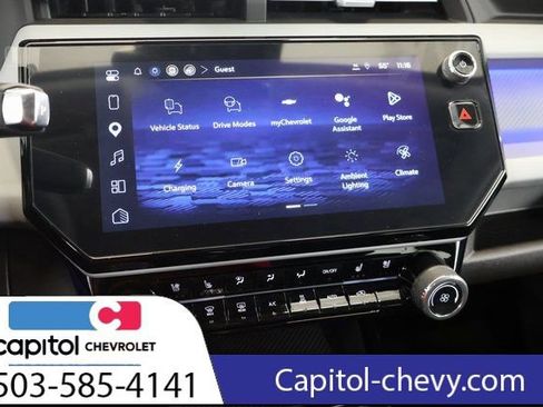 Used 2027 Chevrolet Bolt RS FWD image 19