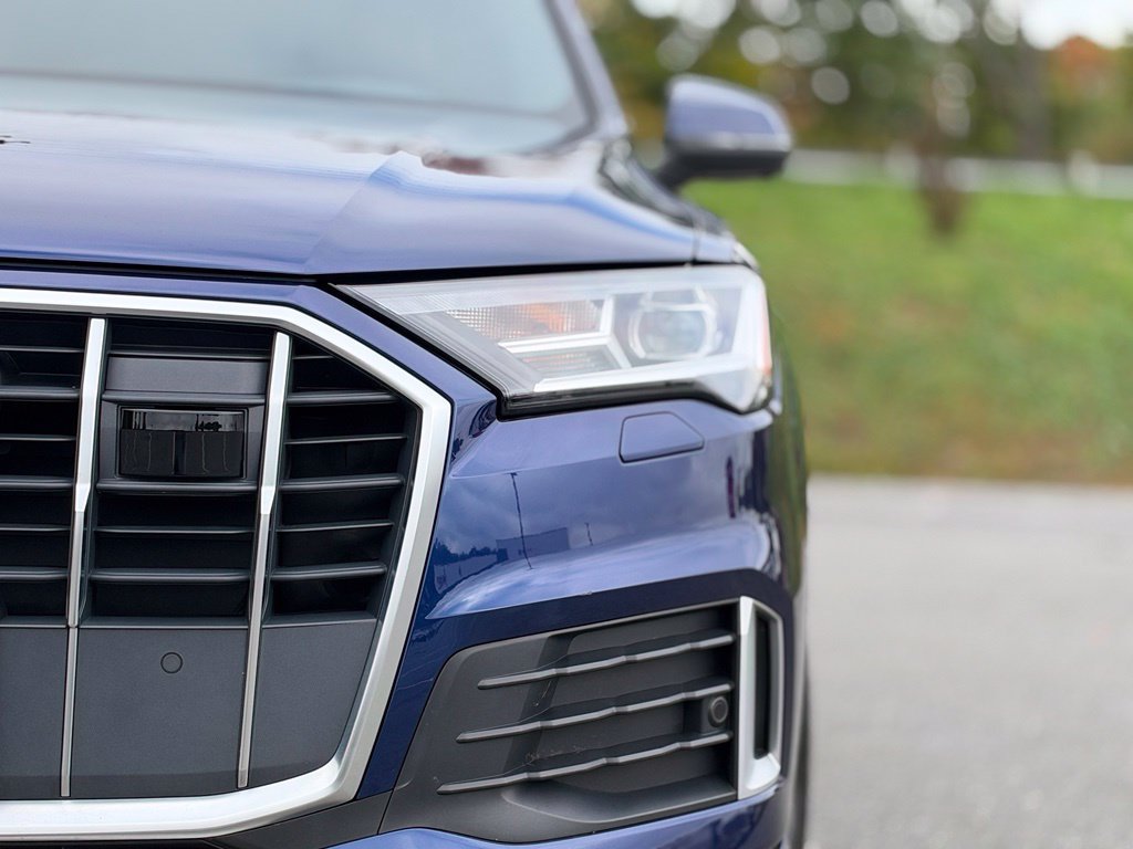 Used 2023 Audi Q7 2.0T Premium w/ Convenience Package AWD/4WD image 11