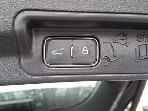 Used 2025 Ford Explorer ST AWD/4WD image 26