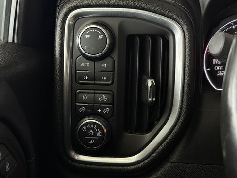 Used 2019 Chevrolet Silverado 1500 RST AWD/4WD image 34