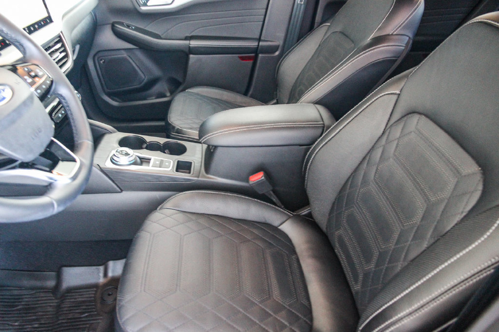 Certified 2023 Ford Escape SE w/ PHEV Premium Package FWD image 21