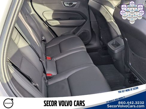 Certified 2023 Volvo XC60 B5 Plus AWD/4WD image 24