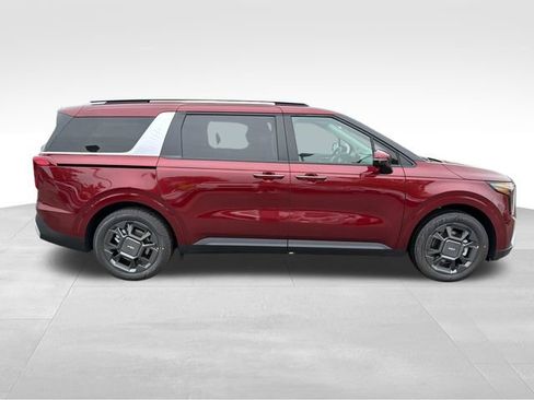 New 2026 Kia Carnival EX FWD image 8