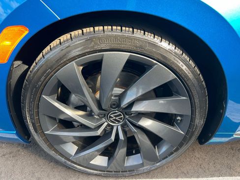 Used 2023 Volkswagen Arteon SEL image 15