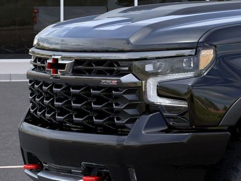 New 2026 Chevrolet Silverado 1500 ZR2 image 13