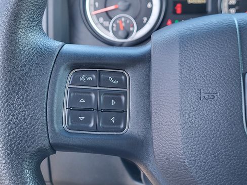 Used 2015 RAM 1500 Express image 16